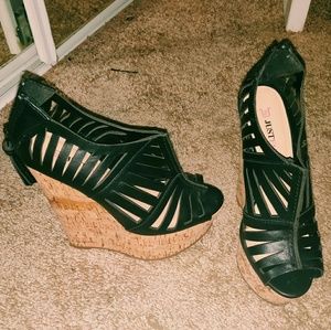 Gently used Wedges